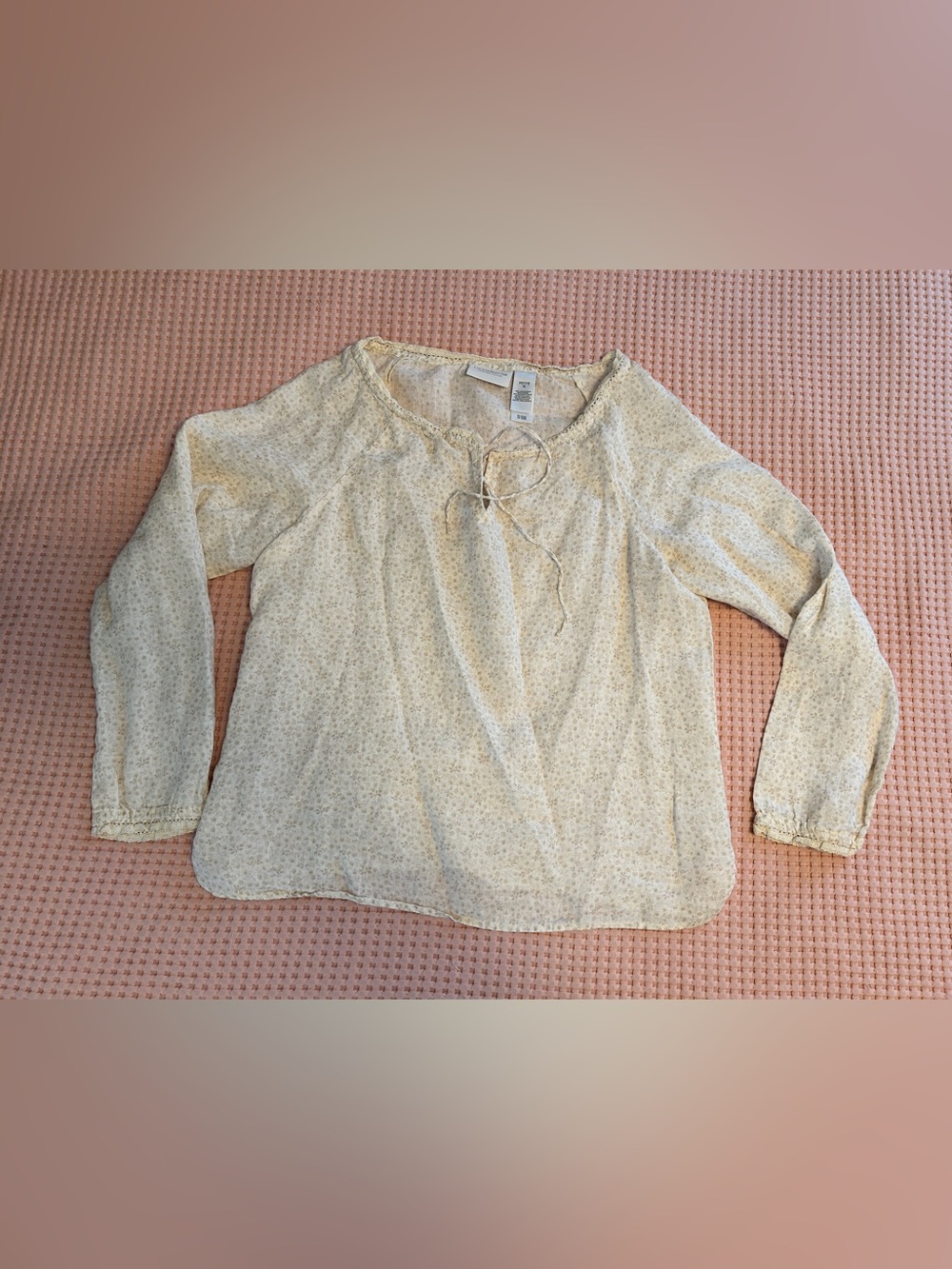 Liz Claiborne Pale Beige Floral Tie-Neck Blouse Lace Detail Sleeve